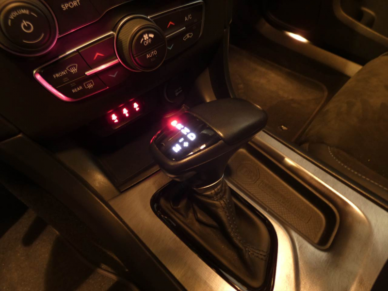 ダッジ チャージャー R/T　2021yﾓﾃﾞﾙ 新並 ﾃﾞｲﾄﾅ 黒ｺﾝﾋﾞ革 ｼｰﾄﾋｰﾀｰ&ｸｰﾗｰ ｻﾝﾙｰﾌ ﾊｰﾏﾝｶｰﾄﾞﾝ 8.4ｲﾝﾁﾓﾆﾀｰ ETC Bｶﾒﾗ　2年保証