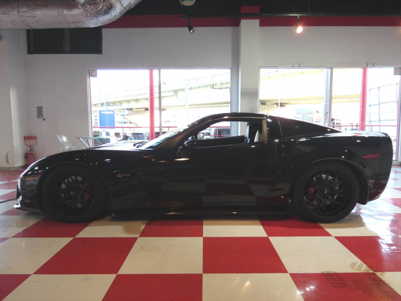 シボレー コルベット Z06　2009yﾓﾃﾞﾙ 6速MT 黒&灰革 HUD Borlaﾏﾌﾗｰ F&Sｶｰﾎﾞﾝｽﾎﾟｲﾗｰ ﾅﾋﾞTV USﾃｰﾙ ETC　2年保証