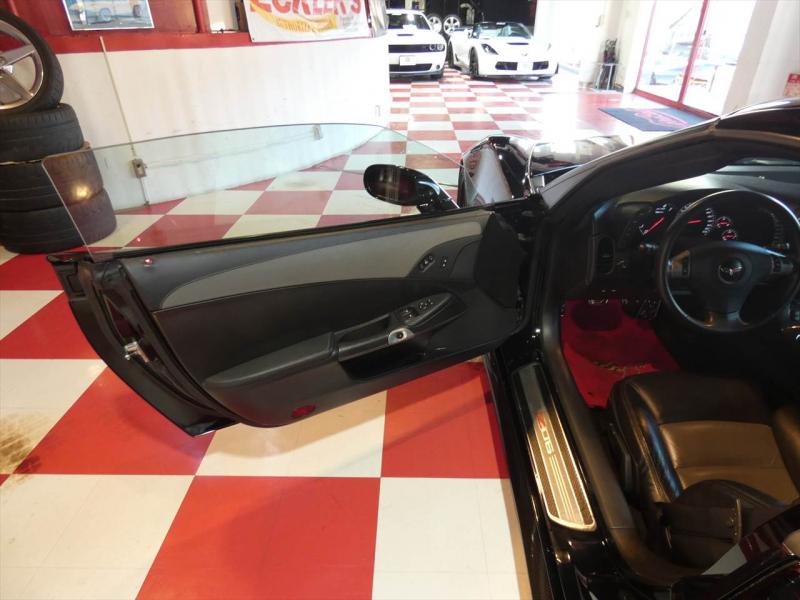 シボレー コルベット Z06　2009yﾓﾃﾞﾙ 6速MT 黒&灰革 HUD Borlaﾏﾌﾗｰ F&Sｶｰﾎﾞﾝｽﾎﾟｲﾗｰ ﾅﾋﾞTV USﾃｰﾙ ETC　2年保証