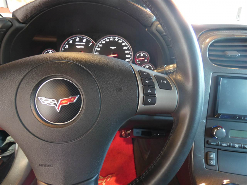 シボレー コルベット Z06　2009yﾓﾃﾞﾙ 6速MT 黒&灰革 HUD Borlaﾏﾌﾗｰ F&Sｶｰﾎﾞﾝｽﾎﾟｲﾗｰ ﾅﾋﾞTV USﾃｰﾙ ETC　2年保証