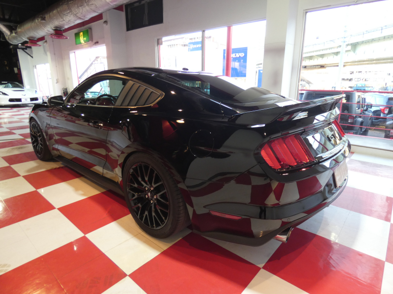 フォード マスタング GT Premium　2017年ﾓﾃﾞﾙ 6MT ﾊﾟﾌｫｰﾏﾝｽPKG GT350ﾙｯｸ SYNCﾀｯﾁﾓﾆﾀｰ 専用19ｲﾝﾁAW Bｶﾒﾗ　2年保証