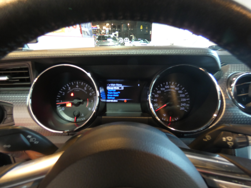 フォード マスタング GT Premium　2017年ﾓﾃﾞﾙ 6MT ﾊﾟﾌｫｰﾏﾝｽPKG GT350ﾙｯｸ SYNCﾀｯﾁﾓﾆﾀｰ 専用19ｲﾝﾁAW Bｶﾒﾗ　2年保証