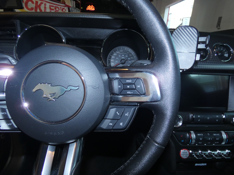 フォード マスタング GT Premium　2017年ﾓﾃﾞﾙ 6MT ﾊﾟﾌｫｰﾏﾝｽPKG GT350ﾙｯｸ SYNCﾀｯﾁﾓﾆﾀｰ 専用19ｲﾝﾁAW Bｶﾒﾗ　2年保証