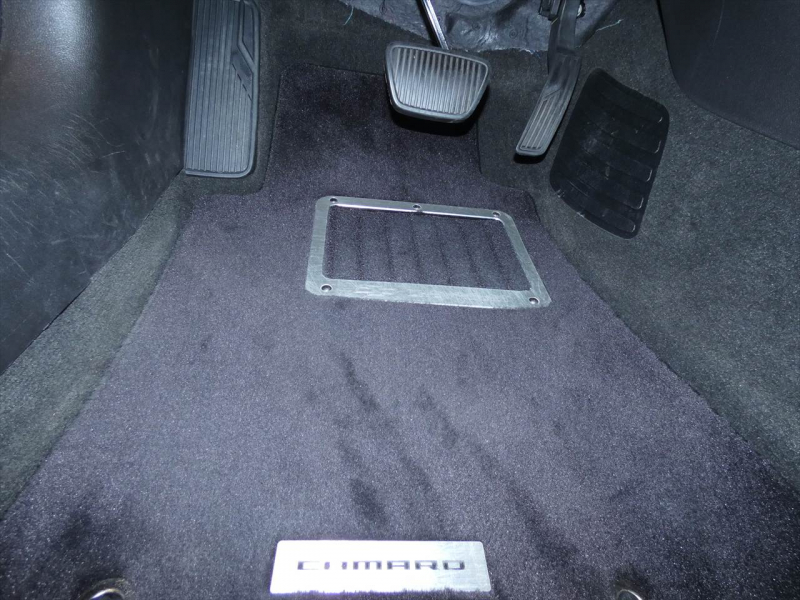 シボレー カマロ LTRS　正規D車 2011yﾓﾃﾞﾙ 黒革 ｼｰﾄﾋｰﾀｰ 4連ﾒｰﾀｰ 純正ｵｰﾃﾞｨｵ 社外ﾅﾋﾞTV 純正20ｲﾝﾁAW ETC　2年保証