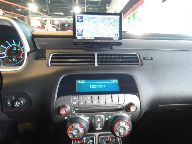 シボレー カマロ LTRS　正規D車 2011yﾓﾃﾞﾙ 黒革 ｼｰﾄﾋｰﾀｰ 4連ﾒｰﾀｰ 純正ｵｰﾃﾞｨｵ 社外ﾅﾋﾞTV 純正20ｲﾝﾁAW ETC　2年保証