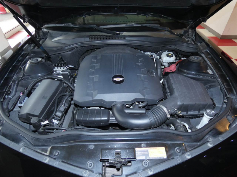 シボレー カマロ LTRS　正規D車 2011yﾓﾃﾞﾙ 黒革 ｼｰﾄﾋｰﾀｰ 4連ﾒｰﾀｰ 純正ｵｰﾃﾞｨｵ 社外ﾅﾋﾞTV 純正20ｲﾝﾁAW ETC　2年保証