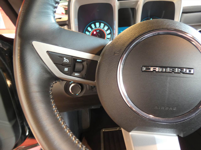 シボレー カマロ LTRS　正規D車 2011yﾓﾃﾞﾙ 黒革 ｼｰﾄﾋｰﾀｰ 4連ﾒｰﾀｰ 純正ｵｰﾃﾞｨｵ 社外ﾅﾋﾞTV 純正20ｲﾝﾁAW ETC　2年保証