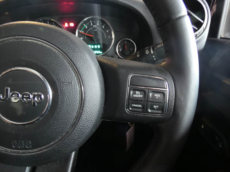 ジープ ラングラー ｱﾝﾘﾐﾃｯﾄﾞ ｽﾎﾟｰﾂ　2016年ﾓﾃﾞﾙ 正規D車 USﾊﾞﾝﾊﾟｰ MKW17ｲﾝﾁAW ﾌﾗｯﾄｵｰﾊﾞｰﾌｪﾝﾀﾞｰ ﾏｯﾄﾞﾀｲﾔ ｸﾙｺﾝ　2年保証