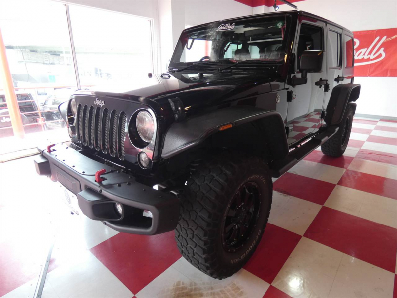 ジープ ラングラー ｱﾝﾘﾐﾃｯﾄﾞ ｽﾎﾟｰﾂ　2016年ﾓﾃﾞﾙ 正規D車 USﾊﾞﾝﾊﾟｰ MKW17ｲﾝﾁAW ﾌﾗｯﾄｵｰﾊﾞｰﾌｪﾝﾀﾞｰ ﾏｯﾄﾞﾀｲﾔ ｸﾙｺﾝ　2年保証