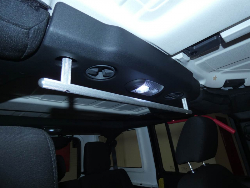 ジープ ラングラー ｱﾝﾘﾐﾃｯﾄﾞ ｽﾎﾟｰﾂ　2016年ﾓﾃﾞﾙ 正規D車 USﾊﾞﾝﾊﾟｰ MKW17ｲﾝﾁAW ﾌﾗｯﾄｵｰﾊﾞｰﾌｪﾝﾀﾞｰ ﾏｯﾄﾞﾀｲﾔ ｸﾙｺﾝ　2年保証