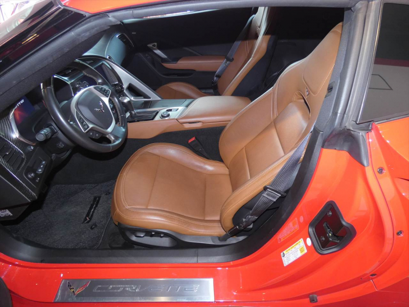 シボレー コルベット ｸｰﾍﾟ　正規D車 2014yﾓﾃﾞﾙ 茶革 ｼｰﾄﾋｰﾀｰ HUD BOSE Z51仕様 Bｶﾒﾗ　2年保証