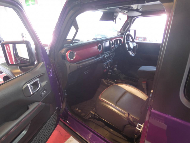 ジープ ラングラー ﾙﾋﾞｺﾝ　2023yﾓﾃﾞﾙ 正規D車 3.6Lｼｮｰﾄﾀｲﾌﾟ 黒革 ｼｰﾄﾋｰﾀｰ ﾅﾋﾞTV Aｶｰﾌﾟﾚｲ FSBｶﾒﾗ ACC ETC　2年保証