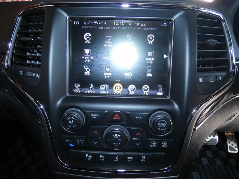 ジープ グランドチェロキー SRT8　正規D車 2017yﾓﾃﾞﾙ 黒ｺﾝﾋﾞ革 ﾌﾟｯｼｭｽﾀｰﾄ 全席ｼｰﾄﾋｰﾀｰ ｻﾝﾙｰﾌ 純正ﾅﾋﾞTV ﾊｰﾏﾝｶｰﾄﾞﾝ Bｶﾒﾗ　2年保証