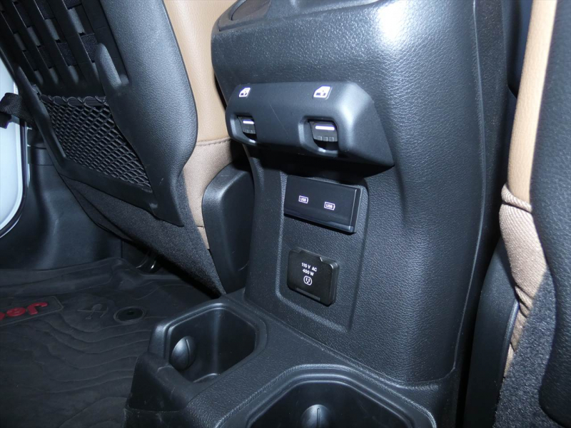 ジープ グラディエーター ﾙﾋﾞｺﾝ　正規D車 2022yﾓﾃﾞﾙ 茶革ｼｰﾄ ﾌﾟｯｼｭｽﾀｰﾄ ｼｰﾄﾋｰﾀｰ 純正ﾅﾋﾞTV Aｶｰﾌﾟﾚｲ 純正17ｲﾝﾁAW ﾊｰﾄﾞﾄﾉｶﾊﾞｰ Bｶﾒﾗ　2年保証