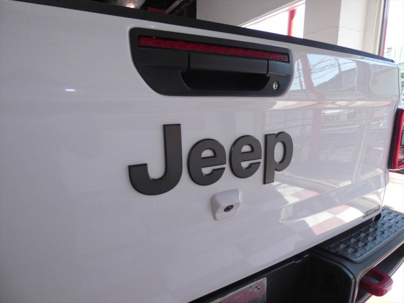 ジープ グラディエーター ﾙﾋﾞｺﾝ　正規D車 2022yﾓﾃﾞﾙ 茶革ｼｰﾄ ﾌﾟｯｼｭｽﾀｰﾄ ｼｰﾄﾋｰﾀｰ 純正ﾅﾋﾞTV Aｶｰﾌﾟﾚｲ 純正17ｲﾝﾁAW ﾊｰﾄﾞﾄﾉｶﾊﾞｰ Bｶﾒﾗ　2年保証