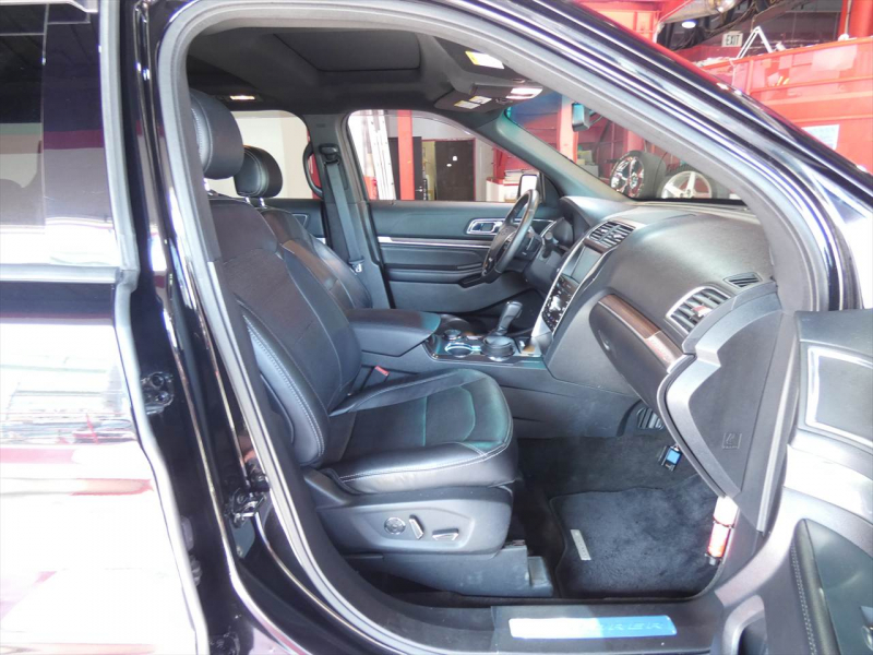 フォード エクスプローラー ﾘﾐﾃｯﾄﾞ　正規D車 2016yﾓﾃﾞﾙ 黒革 ﾂｲﾝﾑｰﾝﾙｰﾌ ｼｰﾄﾋｰﾀｰ FSBｶﾒﾗ ｸﾙｺﾝ ETC　2年保証