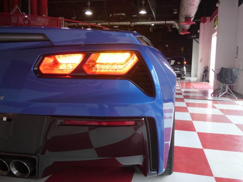 シボレー コルベット Z51　正規D車 2014年ﾓﾃﾞﾙ 茶革 ｸﾞﾗｽﾙｰﾌ ｼｰﾄﾋｰﾀｰ HUD ﾅﾋﾞTV 専用19/20AW ｷｾﾉﾝ Bｶﾒﾗ　2年保証