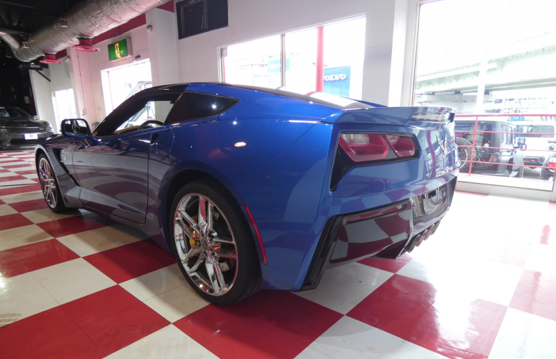 シボレー コルベット Z51　正規D車 2014年ﾓﾃﾞﾙ 茶革 ｸﾞﾗｽﾙｰﾌ ｼｰﾄﾋｰﾀｰ HUD ﾅﾋﾞTV 専用19/20AW ｷｾﾉﾝ Bｶﾒﾗ　2年保証