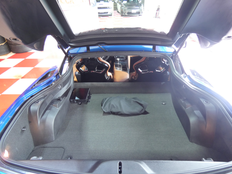 シボレー コルベット Z51　正規D車 2014年ﾓﾃﾞﾙ 茶革 ｸﾞﾗｽﾙｰﾌ ｼｰﾄﾋｰﾀｰ HUD ﾅﾋﾞTV 専用19/20AW ｷｾﾉﾝ Bｶﾒﾗ　2年保証