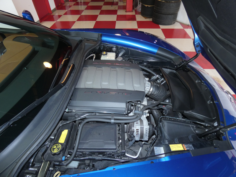 シボレー コルベット Z51　正規D車 2014年ﾓﾃﾞﾙ 茶革 ｸﾞﾗｽﾙｰﾌ ｼｰﾄﾋｰﾀｰ HUD ﾅﾋﾞTV 専用19/20AW ｷｾﾉﾝ Bｶﾒﾗ　2年保証