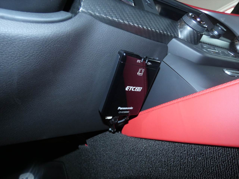 シボレー コルベット ｸﾞﾗﾝｽﾎﾟｰﾂ　2017年ﾓﾃﾞﾙ 正規D車 赤革 ｼｰﾄﾋｰﾀｰ&ﾍﾞﾝﾁﾚｰﾀｰ ﾅﾋﾞTV ｸﾞﾗﾝﾄﾞｴﾌｪｸﾄ F&Bｶﾒﾗ ｸﾙｺﾝ ETC　2年保証