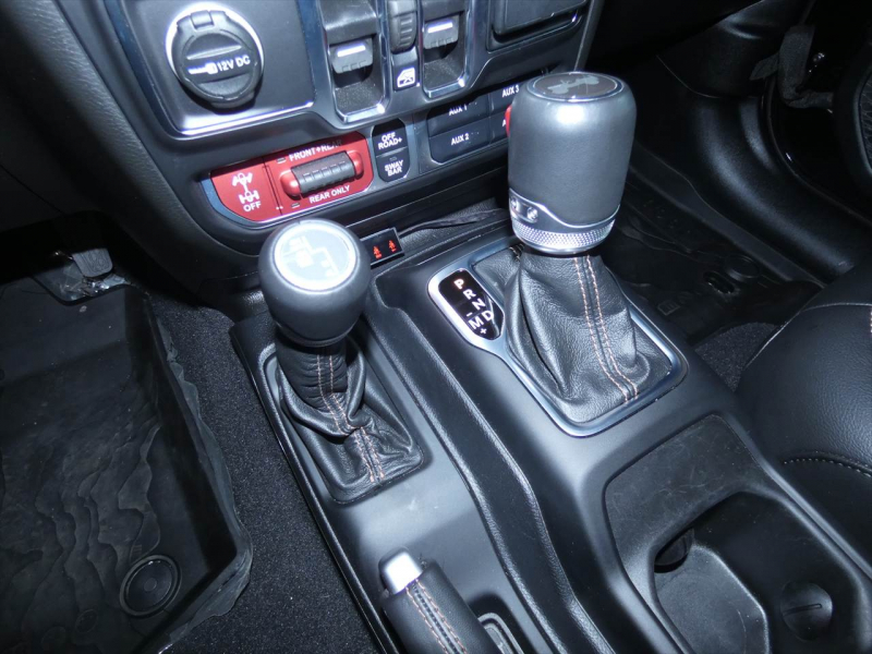 ジープ ラングラー ﾙﾋﾞｺﾝ 392　2021yﾓﾃﾞﾙ 新並 1ｵｰﾅｰ 黒革 ｽｶｲﾜﾝﾀｯﾁﾄｯﾌﾟ 可変ﾊﾞﾙﾌﾞﾏﾌﾗｰ 専用17ｲﾝﾁAW ｵｰﾄｽﾃｯﾌﾟ FOXｻｽ FSBｶﾒﾗ ETC　2年保証