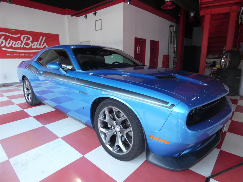 ダッジ チャレンジャー RT Plus　2015yﾓﾃﾞﾙ 黒ｺﾝﾋﾞ革 ｻﾝﾙｰﾌ ﾜﾝｵﾌ可変ﾏﾌﾗｰ ﾃｲﾝ車高調 ﾎﾞﾗﾝﾄｴｱｸﾘ 純正20ｲﾝﾁAW Bｶﾒﾗ　2年保証