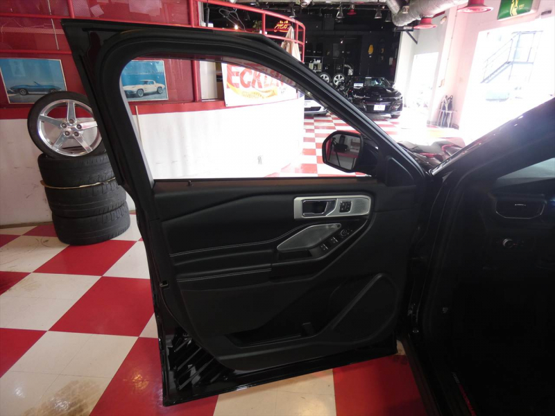 フォード エクスプローラー ST　2020年ﾓﾃﾞﾙ 新並 黒革 ｻﾝﾙｰﾌ Aｶｰﾌﾟﾚｲ ｼｰﾄﾋｰﾀｰ&ﾍﾞﾝﾁﾚｰﾀｰ FSB360ｶﾒﾗ ETC　2年保証