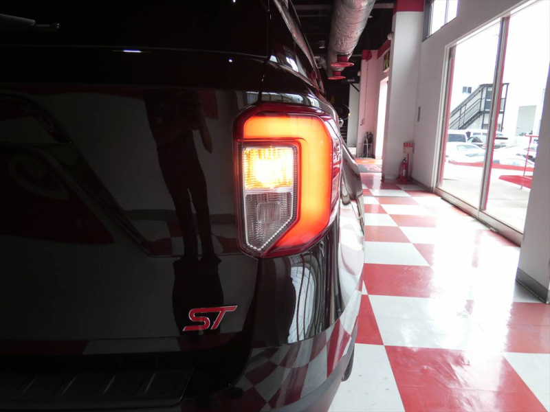 フォード エクスプローラー ST　2020年ﾓﾃﾞﾙ 新並 黒革 ｻﾝﾙｰﾌ Aｶｰﾌﾟﾚｲ ｼｰﾄﾋｰﾀｰ&ﾍﾞﾝﾁﾚｰﾀｰ FSB360ｶﾒﾗ ETC　2年保証