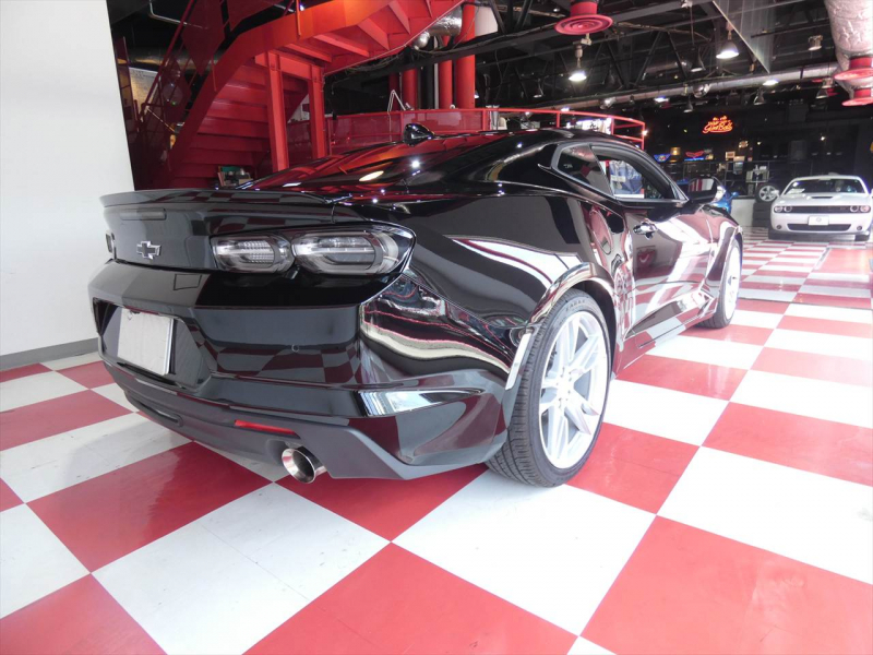 シボレー カマロ LTRS　正規D車 2023yﾓﾃﾞﾙ 1ｵｰﾅｰ 黒赤革ｼｰﾄ ｼｰﾄﾋｰﾀｰ&ｸｰﾗｰ 純正20ｲﾝﾁAW ﾌﾞﾚﾝﾎﾞ Bｶﾒﾗ ｸﾙｺﾝ　2年保証