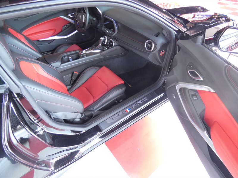 シボレー カマロ LTRS　正規D車 2023yﾓﾃﾞﾙ 1ｵｰﾅｰ 黒赤革ｼｰﾄ ｼｰﾄﾋｰﾀｰ&ｸｰﾗｰ 純正20ｲﾝﾁAW ﾌﾞﾚﾝﾎﾞ Bｶﾒﾗ ｸﾙｺﾝ　2年保証