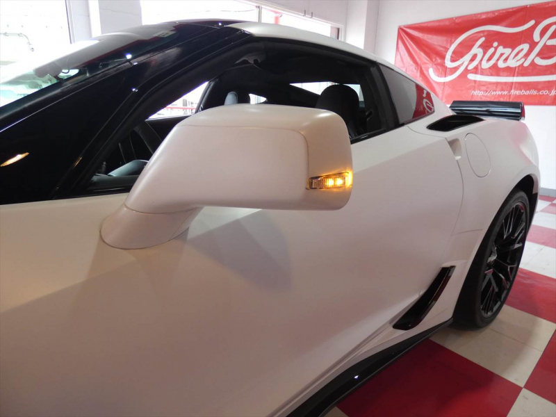 シボレー コルベット Z06　正規D車 2016yﾓﾃﾞﾙ ｽｰﾊﾟｰﾁｬｰｼﾞｬｰ搭載 ｶｰﾎﾞﾝﾙｰﾌ ｼｰﾄﾋｰﾀｰ ﾅﾋﾞTV F&Bｶﾒﾗ　2年保証
