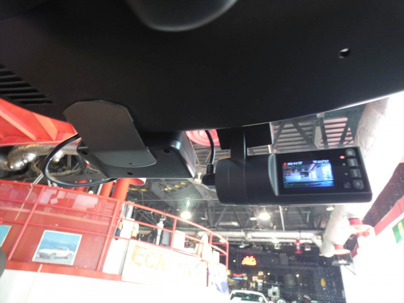 シボレー コルベット Z06　正規D車 2016yﾓﾃﾞﾙ ｽｰﾊﾟｰﾁｬｰｼﾞｬｰ搭載 ｶｰﾎﾞﾝﾙｰﾌ ｼｰﾄﾋｰﾀｰ ﾅﾋﾞTV F&Bｶﾒﾗ　2年保証