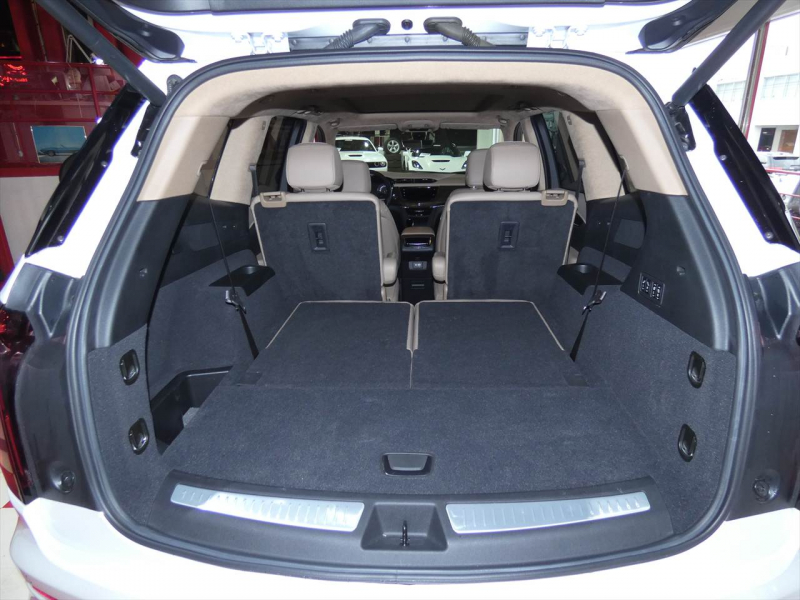 キャデラック XT6 ﾌﾟﾗﾁﾅﾑ　正規D車 2021yﾓﾃﾞﾙ ﾍﾞｰｼﾞｭ革 ｻﾝﾙｰﾌ BOSE  Aｶｰﾌﾟﾚｲ LEDﾍｯﾄﾞﾗｲﾄ Bｶﾒﾗ　2年保証