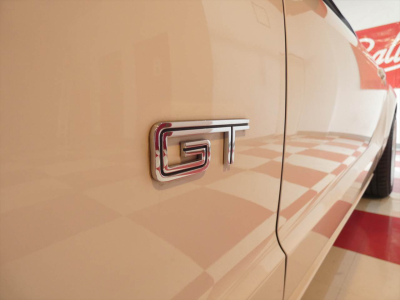 フォード マスタング GT Premium　2008年ﾓﾃﾞﾙ 新並 1ｵｰﾅｰ ﾌﾞﾙｰﾌﾚｰﾑ物 黒革 社外ﾏﾌﾗｰ CPUﾁｭｰﾝ ｻﾘｰﾝ18ｲﾝﾁAW　2年保証