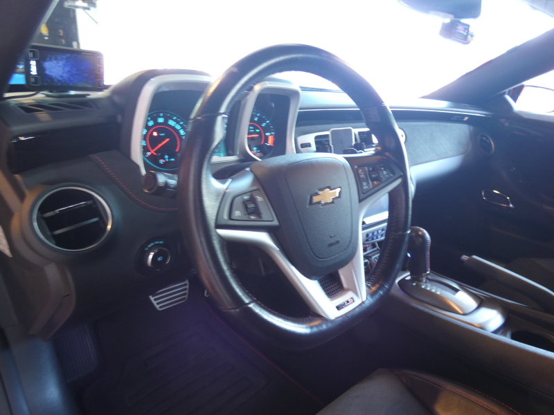 シボレー カマロ ZL1　2013yﾓﾃﾞﾙ 新並 Sﾁｬｰｼﾞｬｰ 黒ｺﾝﾋﾞ革 専用20ｲﾝﾁAW ﾌﾞﾚﾝﾎﾞﾌﾞﾚｰｷ ｼｰﾄﾋｰﾀｰ 社外ﾅﾋﾞTV Bｶﾒﾗ　2年保証