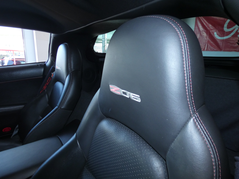 シボレー コルベット Z06　正規D車 2007yﾓﾃﾞﾙ 6速MT 黒革 Borlaﾏﾌﾗｰ K&Nｴｱｲﾝﾃｰｸ ZR1ｽﾀｲﾙｴｱﾛ ｼｰﾄﾋｰﾀｰ BOSE　2年保証