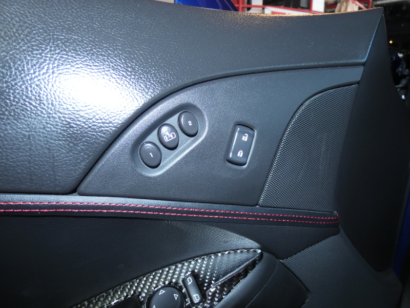 シボレー コルベット Z06　正規D車 2007yﾓﾃﾞﾙ 6速MT 黒革 Borlaﾏﾌﾗｰ K&Nｴｱｲﾝﾃｰｸ ZR1ｽﾀｲﾙｴｱﾛ ｼｰﾄﾋｰﾀｰ BOSE　2年保証