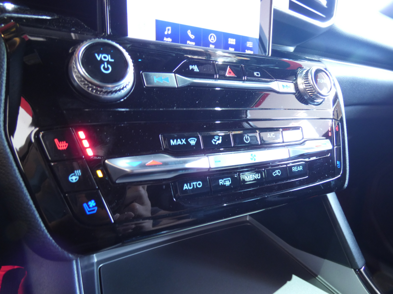 フォード エクスプローラー ST　2023年ﾓﾃﾞﾙ 新並1ｵｰﾅｰ 黒革 ｻﾝﾙｰﾌ Aｶｰﾌﾟﾚｲ ｼｰﾄﾋｰﾀｰ&ﾍﾞﾝﾁﾚｰﾀｰ FSB360ｶﾒﾗ ETC　2年保証