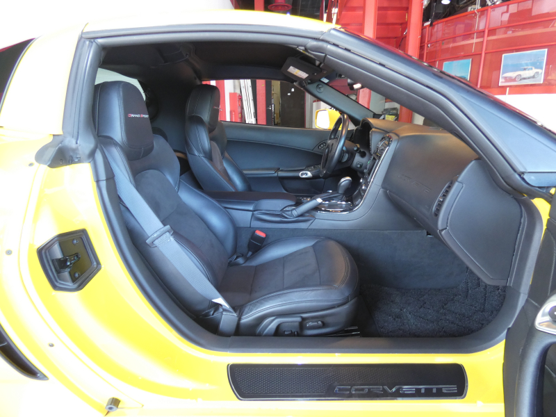 シボレー コルベット ｸﾞﾗﾝｽﾎﾟｰﾂ　正規D車 2012yﾓﾃﾞﾙ 黒ｺﾝﾋﾞ革 Borlaﾏﾌﾗｰ 専用18/19ｲﾝﾁAW ｼｰﾄﾋｰﾀｰ 純正ﾅﾋﾞｵｰﾃﾞｨｵ　2年保証