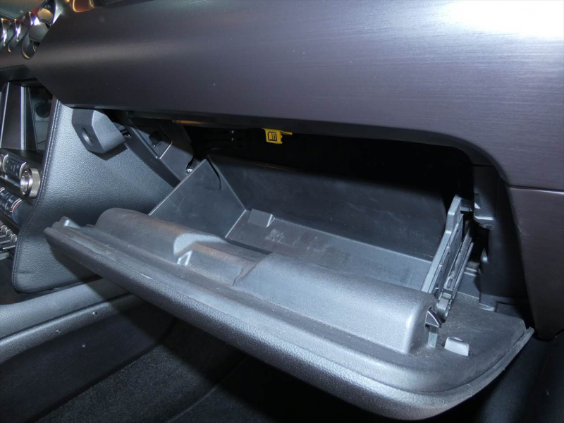 フォード マスタング シェルビーGT350 2017年モデル 6速MT レカロスポーツシート 19AW Brembo 5.2Lフラットプレーンクランク 可変マフラー AppleCarPlay 2年保証