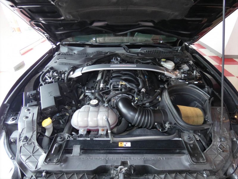 フォード マスタング シェルビーGT350 2017年モデル 6速MT レカロスポーツシート 19AW Brembo 5.2Lフラットプレーンクランク 可変マフラー AppleCarPlay 2年保証