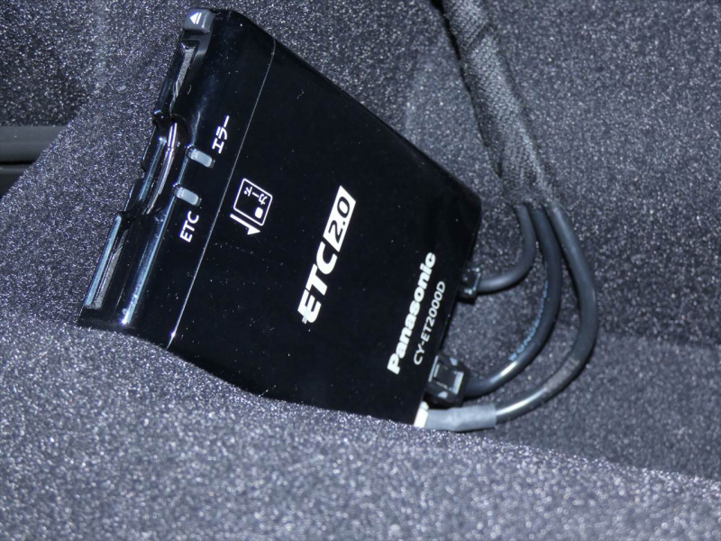 シボレー コルベット ｺﾝﾊﾞｰﾁﾌﾞﾙ 3LT  2018年ﾓﾃﾞﾙ 新車並行 Z51ﾊﾟﾌｫｰﾏﾝｽPKG  茶革 ｼｰﾄﾋｰﾀｰ TV BOSE Applecarplay F&Bｶﾒﾗ  2年保証