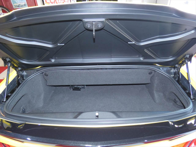 シボレー コルベット ｺﾝﾊﾞｰﾁﾌﾞﾙ 3LT  2018年ﾓﾃﾞﾙ 新車並行 Z51ﾊﾟﾌｫｰﾏﾝｽPKG  茶革 ｼｰﾄﾋｰﾀｰ TV BOSE Applecarplay F&Bｶﾒﾗ  2年保証