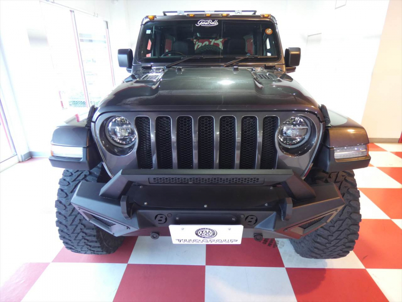 ジープ ラングラー ｱﾝﾘﾐﾃｯﾄﾞ ｻﾊﾗ　正規D車 2020yﾓﾃﾞﾙ 黒革 社外ﾊﾞﾝﾊﾟｰ ﾘﾌﾄｱｯﾌﾟ ｼﾞｪﾌﾟｾﾝ17ｲﾝﾁAW ﾅﾋﾞTV Aｶｰﾌﾟﾚｲ Bｶﾒﾗ　2年保証