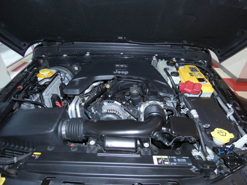 ジープ ラングラー ｱﾝﾘﾐﾃｯﾄﾞ ｻﾊﾗ　正規D車 2020yﾓﾃﾞﾙ 黒革 社外ﾊﾞﾝﾊﾟｰ ﾘﾌﾄｱｯﾌﾟ ｼﾞｪﾌﾟｾﾝ17ｲﾝﾁAW ﾅﾋﾞTV Aｶｰﾌﾟﾚｲ Bｶﾒﾗ　2年保証