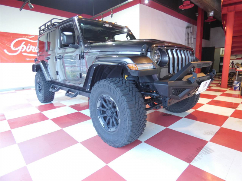 ジープ ラングラー ｱﾝﾘﾐﾃｯﾄﾞ ｻﾊﾗ　正規D車 2020yﾓﾃﾞﾙ 黒革 社外ﾊﾞﾝﾊﾟｰ ﾘﾌﾄｱｯﾌﾟ ｼﾞｪﾌﾟｾﾝ17ｲﾝﾁAW ﾅﾋﾞTV Aｶｰﾌﾟﾚｲ Bｶﾒﾗ　2年保証