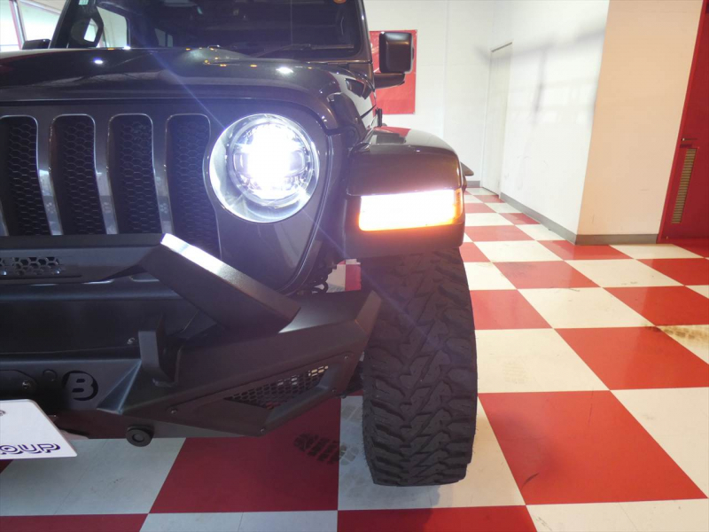 ジープ ラングラー ｱﾝﾘﾐﾃｯﾄﾞ ｻﾊﾗ　正規D車 2020yﾓﾃﾞﾙ 黒革 社外ﾊﾞﾝﾊﾟｰ ﾘﾌﾄｱｯﾌﾟ ｼﾞｪﾌﾟｾﾝ17ｲﾝﾁAW ﾅﾋﾞTV Aｶｰﾌﾟﾚｲ Bｶﾒﾗ　2年保証