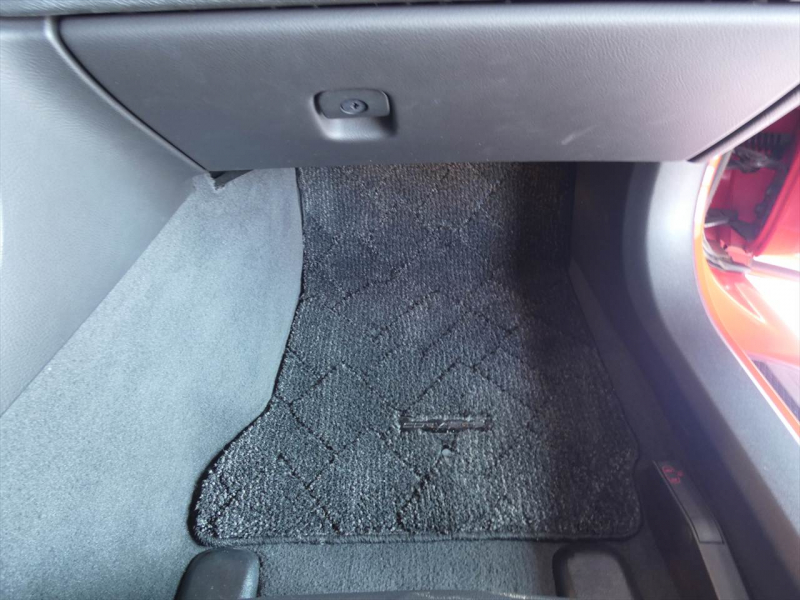 シボレー コルベット ｸｰﾍﾟ　正規D車 2011yﾓﾃﾞﾙ 黒革 ｼｰﾄﾋｰﾀｰ 純正ﾅﾋﾞｵｰﾃﾞｨｵ HUD ﾀﾙｶﾞﾄｯﾌﾟ　2年保証