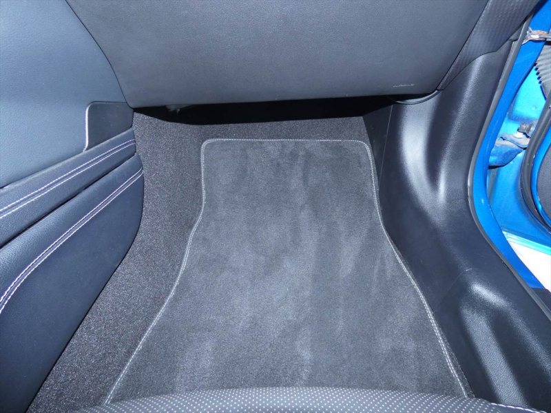 フォード マスタング ｴｺﾌﾞｰｽﾄ ﾌﾟﾚﾐｱﾑ　2019yﾓﾃﾞﾙ ﾊﾟﾌｫｰﾏﾝｽPKG 201A 黒革 車高調 可変ﾊﾞﾙﾌﾞ付社外ﾏﾌﾗｰ 専用19ｲﾝﾁAW　2年保証